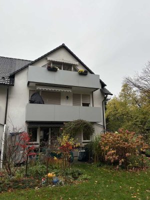 Attraktive 3-Zimmer-Dachwohnung  mit Balkon, Stellplatz & Keller am Nürnberger Hafen