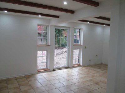 Neu renoviertes kleines Häuschen mit Terrasse und Garten
