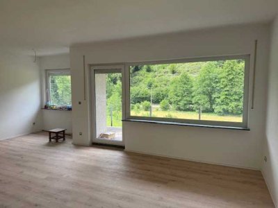 Erstbezug nach Sanierung - 3 Zimmer-Bad-Terrasse