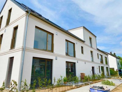Attraktive 2-Zimmer Neubauwohnung in Regensburg mit EBK und Balkon - grün & zentral, Uni-Klinik
