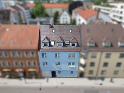 TOP Kapitalanlage: Saniertes MFH im Herzen von Neu-Ulm mit 4 Wohnungen