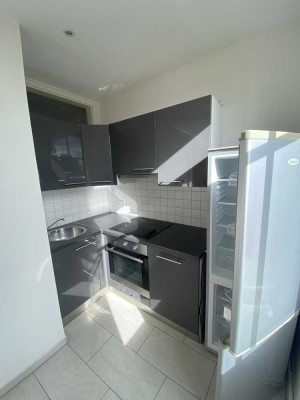 Schickes Einzimmerappartment mit Einbauküche
