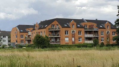 * Top Lage an der Düssel * 3 Zi. Wohnung (Erdgeschoss) mit Terrasse und Garten * Fußbodenheizung *