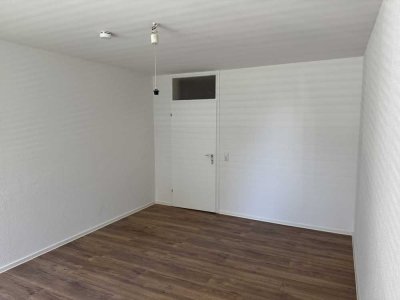 Frisch renovierte 3-Zimmer-Wohnung mit zwei Balkonen in Karlsruhe-Durlach – Erstbezug ab 15.07.2025