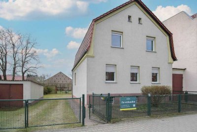 Eigenheim oder Zweifamilienhaus mit fast 1000qm Garten in Zossen