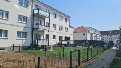 Erstbezug im Sept. mit Rasen, 84 m² - Garten 150 m² - Keller 20m²