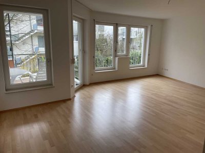 Helle 2-Zimmer-Wohnung mit Balkon in Wiesbaden-Kohlheck (Dotzheim)