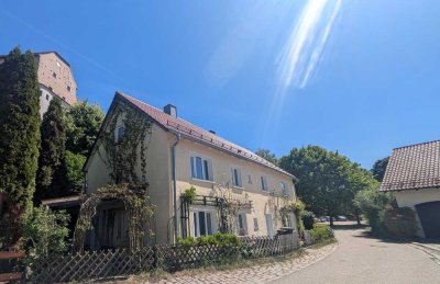 Provisionsfrei: Charmantes Haus in Wolfsegg mit Raum für eigene Ideen