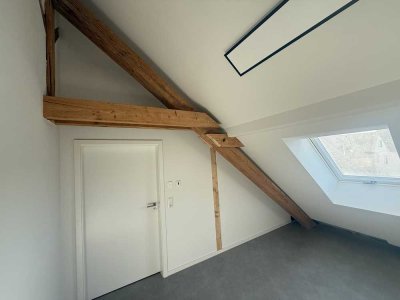 Lichtdurchflutete 3,5-Zimmer-Wohnung - Erstbezug nach Kernsanierung