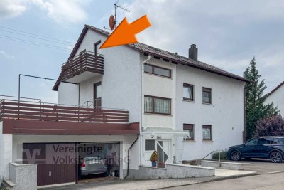 Sonnige Dachgeschosswohnung mit Weitblick & Balkon in Döffingen!