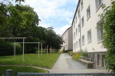 für Azubi´s und Studenten 2-Raum Wohnung Löbauer Straße