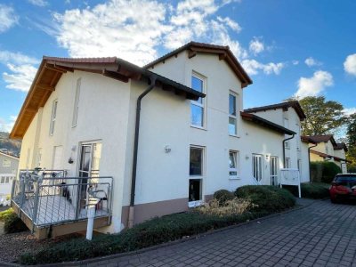 ***BARRIEREFREI*** Helle 3-Zimmer Wohnung in Bad König