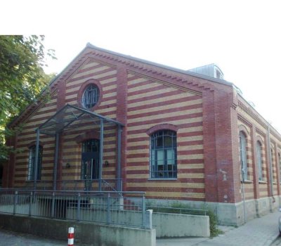 Wunderschönes Apartment in einem historischen Gebäude mit TG Stellplatz