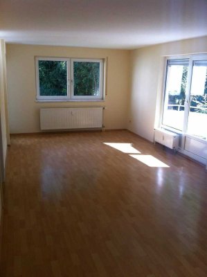 Schöne, sonnige Wohnung - S-Bahn-Nähe