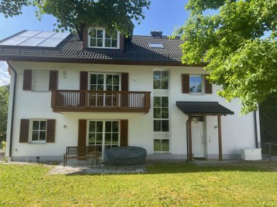 Hochwertiges EFH auf einem traumhaften, parkähnlichen Grundstück in begehrter TOP-Lage  Vaterstetten