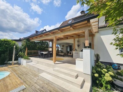 STILVOLL RENOVIERTES TRAUMHAUS MIT GARTENPARADIES IN STEYR/FISCHHUB