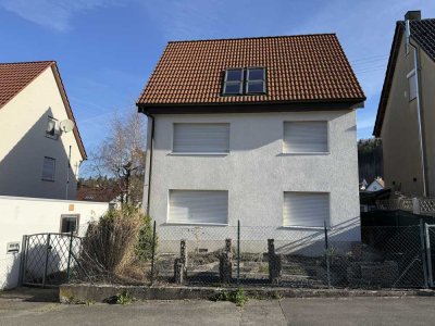 Charmantes Einfamilienhaus mit großem Grundstück in ruhiger Lage von Albstadt-Onstmettingen