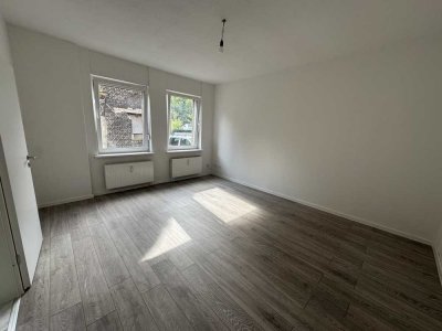 Frisch renovierte 1,5-Zimmer Erdgeschosswohnung in Bochum-Hofstede