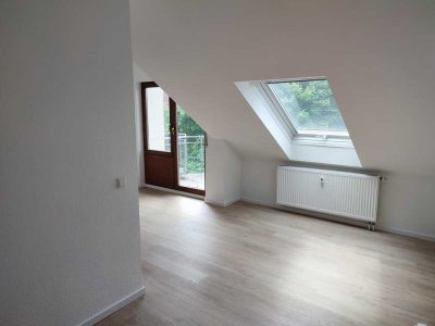 ++1-Zimmer Wohnung mit Balkon, Einbauküche und Stellplatz in Schwenningen++