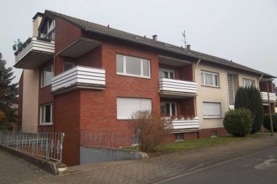Großzügige Wohnung mit Balkon (4 Zi. KDB) sowie sep. Gäste-WC in Kamen-Methler