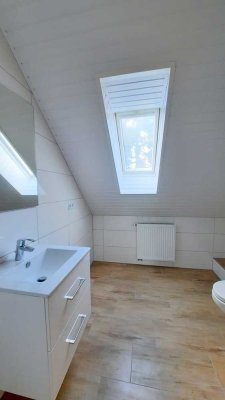 Schöne Oberwohnung mit Garten, in Rhauderfehn, in Seenähe zu vermieten.