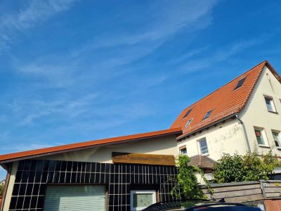 Preiswertes 7,5-Zimmer-Einfamilienhaus in Meißner