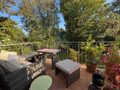 Sonnige 3-Zimmer Wohnung mit großem Südbalkon im schönsten Obermenzing von Privat