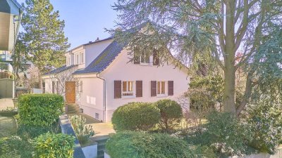 Wunderschön saniertes freistehendes Einfamilienhaus mit traumhafter Terrasse und großem Garten