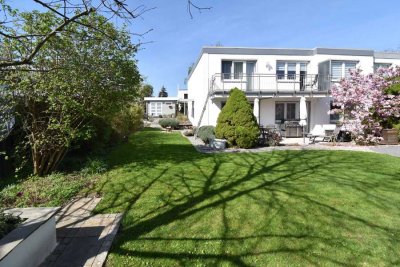Wohlfühloase – großzügiges Reihenendhaus mit gepflegtem Garten!