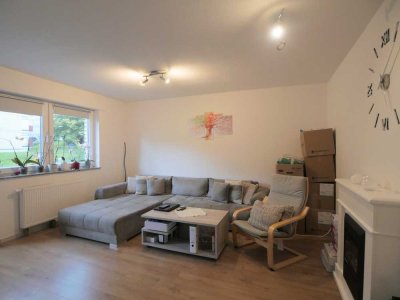 Helle 4 Zimmer-Wohnung mit Balkon und Tiefgaragenstellplatz !