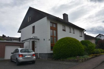 3-Fam. Wohnhaus ruhige Lage Adorf