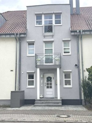 Baujahr 2002 : Reihenmittelhaus Nähe Zentrum Speyer