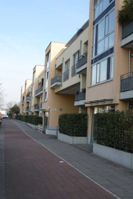 Schöne, Wohnung in Köln-Dellbrück in gepflegter, großzügiger Wohnanlage            e