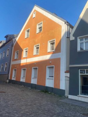 Attraktive Zwei-Zimmer-Wohnung im "Herzen" der Stadt Abensberg