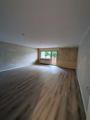 Charmante Erdgeschosswohnung mit Balkon in Holweide