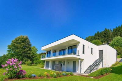 Penthouse-Gefühle in begehrter Seeblicklage am Ossiacher See