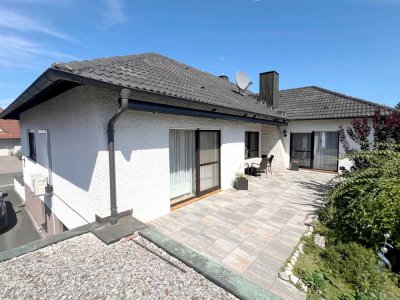 Hochwertiger Bungalow mit gepflegtem Garten in Eggolsheim