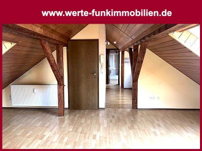Dach ist Kult! Behagliche, markant geschnittete  2-Zimmerwohnung in Bad-König / Fürstengrund