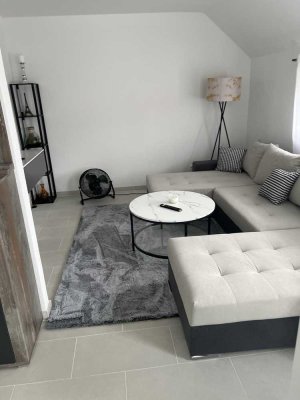 Vermietung: Helle 3-Zimmerwohnung mit Aufzug Barrierefreien Zugang.