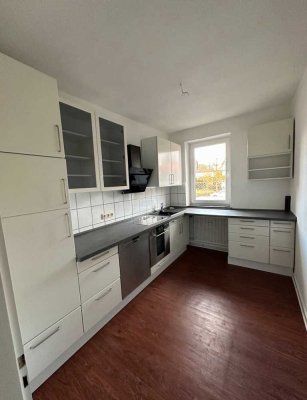 Moderne 3-Zimmer Wohnung mit Balkon und Einbauküche in Vellmar