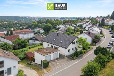 360°|Gepflegtes Dreifamilienhaus mit Garagen in begehrter Lage und herrlicher Aussicht in Sigmaringe