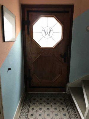 Altbau-Wohnung mit drei Zimmern in Worms-Herrnsheim