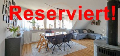 Reserviert! Maisonette mit gorßer Doppelgarage und großer Dachterrasse!