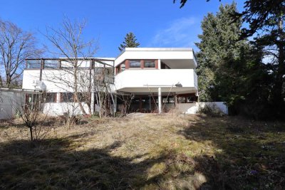 Außergewöhnliches Einfamilienhaus in begehrter und ruhiger Wohnlage
