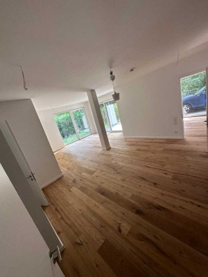 Große 3-Zimmer Neubauwohnung in ruhiger Lage