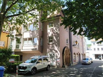 Renovierte 3-Zi.-Wohnung im Herzen der Stadt