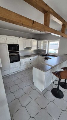 Schöne helle 4-Zimmer-Wohnung