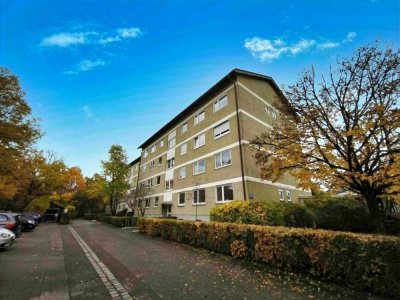 Renovierte 4,5-Zimmerwohnung mit Loggia im Herzen von Planegg in Süd-West-Lage