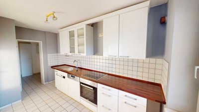 Sonnenanbeter aufgepasst, lichtdurchflutete 3,5 Zimmerwohnung mit Aufzug