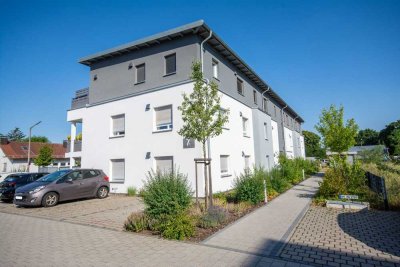 ***CHARMANTE  3-ZIMMER-WOHNUNG IM EG MIT GARTEN NACH SÜD-WEST***
